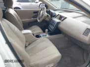 ✅ 2004 Nissan Murano SL • VIN: JN8AZ08T94W221306 • Lot: 42772723. Wystawiony na IAAI z przebiegiem 196 492 mil. Bezpłatny archiwum sprzedaży aukcyjnych z USA i szczegółowy raport historii pojazdu na DreamBid. Zdjęcie 5.