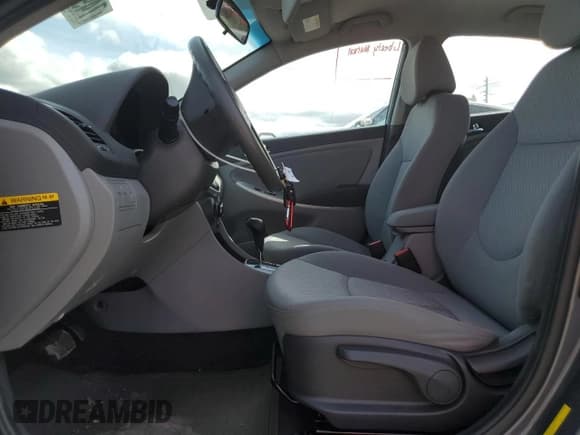 ✅ 2013 Hyundai Accent GLS • VIN: KMHCU4AE1DU420850 • Лот: 74987284. Опубликован ранее на Copart с пробегом 69 165 миль. Бесплатный доступ к архиву аукционных продаж из США и подробный отчёт об истории автомобиля на DreamBid. Изображение 7.