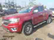 2019 Chevrolet Colorado 4WD LT z VIN 1GCHTCEN9K1107738, wystawiony jako IAAI lot #43218490 z przebiegiem 67 042 mil mil oraz . Historia ofert i sprzedaży dostępna na DreamBid. Obrazek 2.