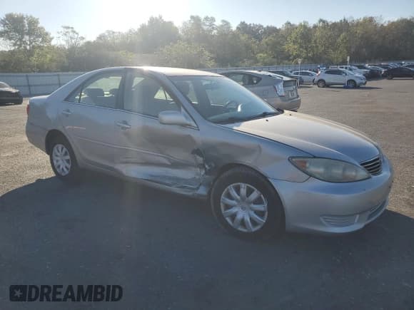 ✅ 2006 Toyota Camry XLE • VIN: 4T1BE30K36U165776 • Lot: 84445025. Wystawiony na Copart z przebiegiem 153 420 mil. Bezpłatny archiwum sprzedaży aukcyjnych z USA i szczegółowy raport historii pojazdu na DreamBid. Zdjęcie 4.