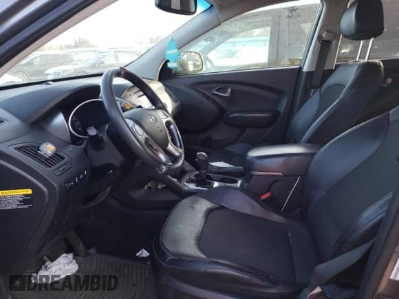 2015 Hyundai Tucson GLS z VIN KM8JTCAFXFU953893, wystawiony jako Copart lot #41863803 z przebiegiem Nie podano mil oraz . Historia ofert i sprzedaży dostępna na DreamBid. Obrazek 7.