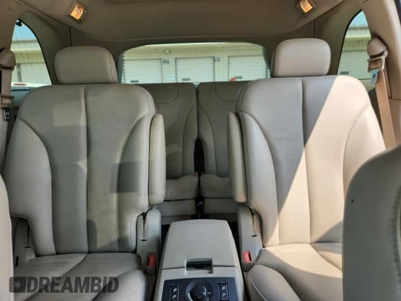 ✅ 2005 Chrysler Pacifica Touring • VIN: 2C8GF68415R495506 • Лот: 59524675. Опубликован ранее на Copart с пробегом 213 789 миль. Бесплатный доступ к архиву аукционных продаж из США и подробный отчёт об истории автомобиля на DreamBid. Изображение 10.