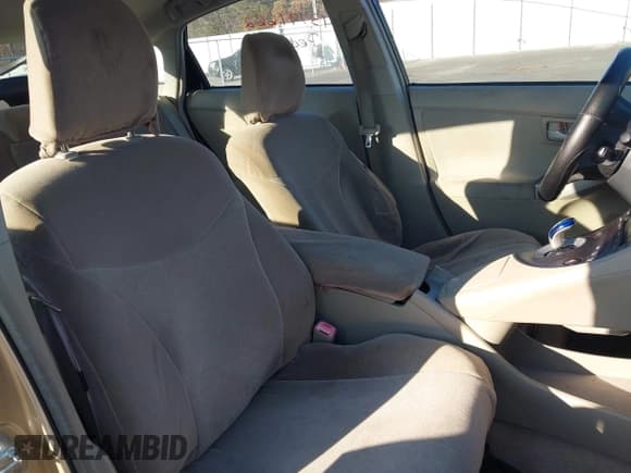 ✅ 2010 Toyota Prius IV • VIN: JTDKN3DUXA0241963 • Lot: 43777662. Listed on IAAI with 202,911 mi. Free auction sales archive from the USA and detailed vehicle history report at DreamBid. Image 5.