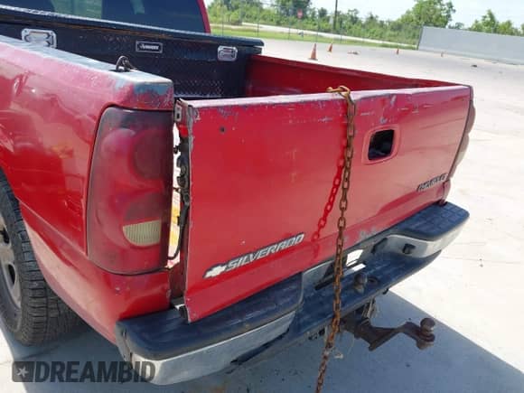 2003 Chevrolet Silverado 1500 LS с VIN 2GCEC19X231231798, выставлен на аукционе IAAI как лот 42846664 с пробегом 314 155 миль миль и . История ставок и продаж доступна на DreamBid. Изображение 6.