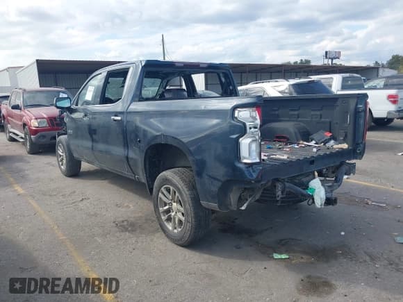 ✅ 2019 Chevrolet Silverado 1500 LTZ • VIN: 1GCUWEED1KZ212302 • Lot: 43483270. Wystawiony na IAAI z przebiegiem Nie podano. Bezpłatny archiwum sprzedaży aukcyjnych z USA i szczegółowy raport historii pojazdu na DreamBid. Zdjęcie 3.