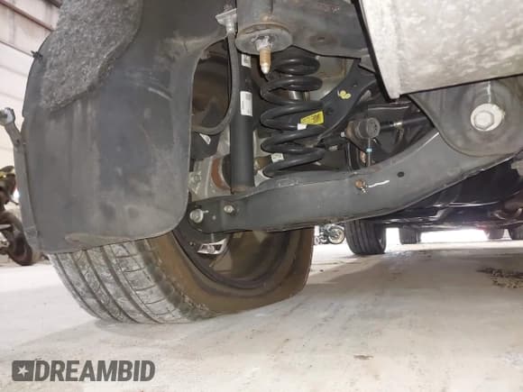 ✅ 2022 Hyundai Tucson Limited • VIN: 5NMJECAE4NH036072 • Lot: 43155022. Listed on IAAI with 18,939 mi. Free auction sales archive from the USA and detailed vehicle history report at DreamBid. Image 20.