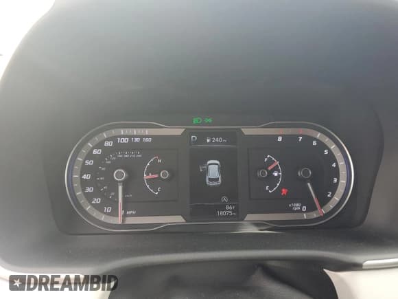 ✅ 2023 Hyundai Tucson SEL • VIN: 5NMJB3AE8PH196791 • Lot: 68501633. Wystawiony na Copart z przebiegiem 18 075 mil. Bezpłatny archiwum sprzedaży aukcyjnych z USA i szczegółowy raport historii pojazdu na DreamBid. Zdjęcie 9.