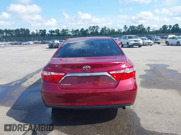 2016 Toyota Camry SE z VIN 4T1BF1FK1GU505405, wystawiony jako IAAI lot #42746443 z przebiegiem 238 864 mil mil oraz . Historia ofert i sprzedaży dostępna na DreamBid. Obrazek 17.