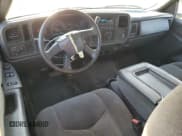 ✅ 2003 Chevrolet Silverado 1500 LS • VIN: 2GCEC19X331195197 • Лот: 76709154. Опубликован ранее на Copart с пробегом 196 254 миль. Бесплатный доступ к архиву аукционных продаж из США и подробный отчёт об истории автомобиля на DreamBid. Изображение 8.