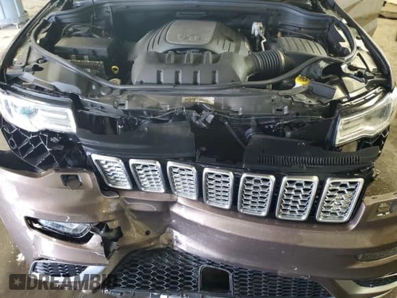 ✅ 2018 Jeep Grand Cherokee Summit • VIN: 1C4RJFJT7JC316169 • Lot: 86236365. Listed on Copart with 59,034 mi. Free auction sales archive from the USA and detailed vehicle history report at DreamBid. Image 12.