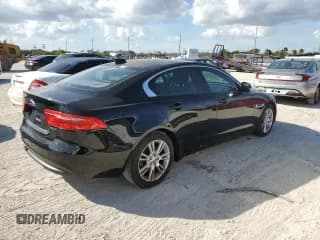 ✅ 2017 Jaguar XE • VIN: SAJAD4BN5HA952363 • Лот: 42170763. Опубликован ранее на Copart с пробегом 46 464 миль. Бесплатный доступ к архиву аукционных продаж из США и подробный отчёт об истории автомобиля на DreamBid. Изображение 3.