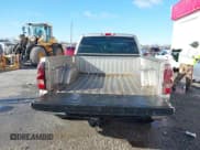 ✅ 2003 Chevrolet Silverado 1500 • VIN: 2GCEK19T431124042 • Лот: 41252015. Опубликован ранее на IAAI с пробегом 165 099 миль. Бесплатный доступ к архиву аукционных продаж из США и подробный отчёт об истории автомобиля на DreamBid. Изображение 17.