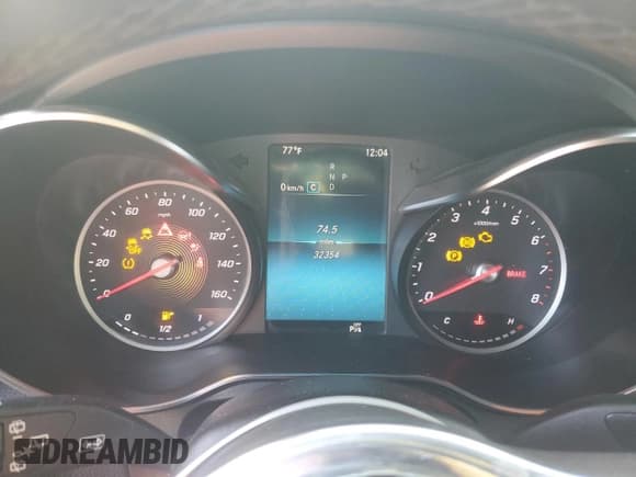 ✅ 2021 Mercedes-Benz GLC 300 • VIN: W1N0G8EB1MV275477 • Lot: 90016305. Listed on Copart with 32,354 mi. Free auction sales archive from the USA and detailed vehicle history report at DreamBid. Image 9.