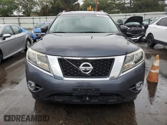 ✅ 2013 Nissan Pathfinder Platinum • VIN: 5N1AR2MM2DC662083 • Lot: 80480415. Wystawiony na Copart z przebiegiem 127 923 mil. Bezpłatny archiwum sprzedaży aukcyjnych z USA i szczegółowy raport historii pojazdu na DreamBid. Zdjęcie 5.