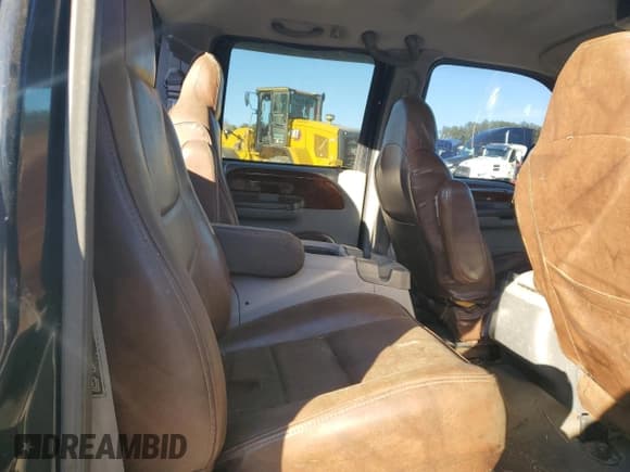 ✅ 2002 Ford F-350 XL • VIN: 1FTWW33F22EC09806 • Lot: 87634095. Wystawiony na Copart z przebiegiem Nie podano. Bezpłatny archiwum sprzedaży aukcyjnych z USA i szczegółowy raport historii pojazdu na DreamBid. Zdjęcie 10.