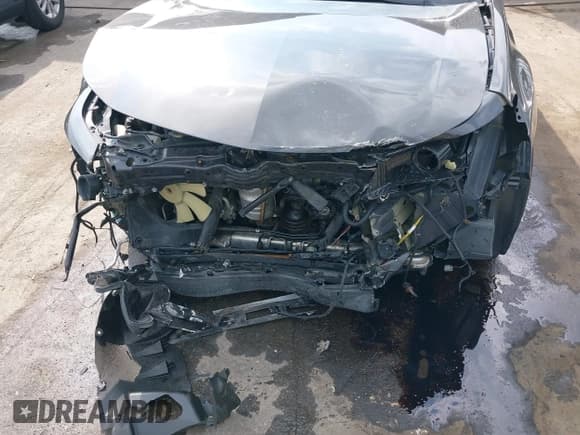 ✅ 2012 Acura TL Auto • VIN: 19UUA8F27CA025855 • Lot: 42812989. Listed on IAAI with 144,622 mi. Free auction sales archive from the USA and detailed vehicle history report at DreamBid. Image 6.