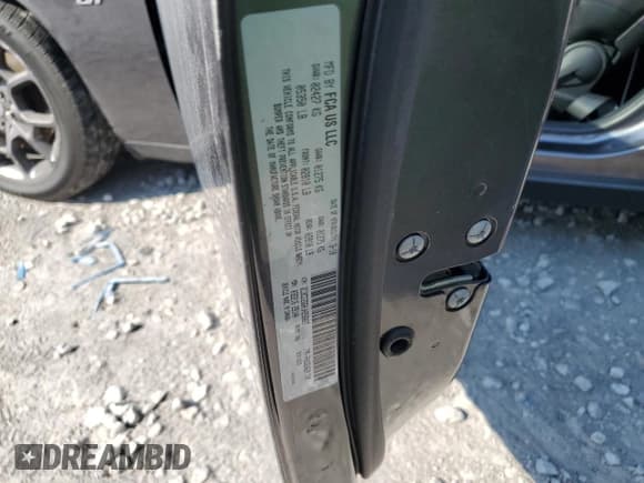 ✅ 2018 Dodge Challenger GT • VIN: 2C3CDZGG0JH256827 • Lot: 65464584. Wystawiony na Copart z przebiegiem 108 677 mil. Bezpłatny archiwum sprzedaży aukcyjnych z USA i szczegółowy raport historii pojazdu na DreamBid. Zdjęcie 12.