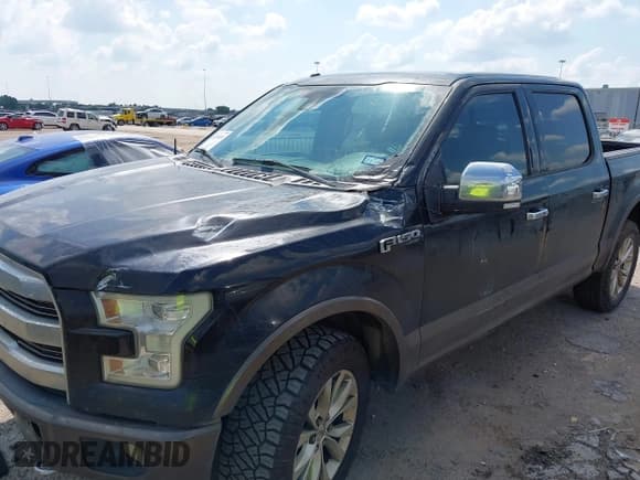 ✅ 2015 Ford F-150 XLT • VIN: 1FTEW1EG0FFA98856 • Lot: 43136931. Wystawiony na IAAI z przebiegiem 141 491 mil. Bezpłatny archiwum sprzedaży aukcyjnych z USA i szczegółowy raport historii pojazdu na DreamBid. Zdjęcie 6.