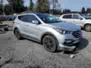 ✅ 2017 Hyundai Santa Fe Ultimate • VIN: 5XYZWDLAXHG444901 • Lot: 44837293. Wystawiony na Copart z przebiegiem 65 315 mil mil. Skorzystaj z bezpłatnego archiwum sprzedaży aukcyjnych z USA i zobacz szczegółowy raport historii pojazdu na DreamBid. Zdjęcie 4.
