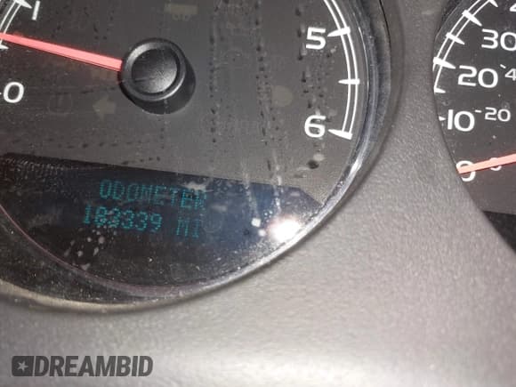 ✅ 2008 Chevrolet Silverado 1500 LTZ • VIN: 2GCFK13Y081168300 • Lot: 42696049. Listed on IAAI with 183,339 mi. Free auction sales archive from the USA and detailed vehicle history report at DreamBid. Image 15.