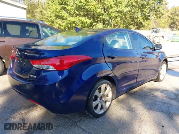 ✅ 2012 Hyundai Elantra Limited • VIN: 5NPDH4AE9CH093975 • Лот: 43498219. Опубликован ранее на IAAI с пробегом 147 201 миль. Бесплатный доступ к архиву аукционных продаж из США и подробный отчёт об истории автомобиля на DreamBid. Изображение 4.