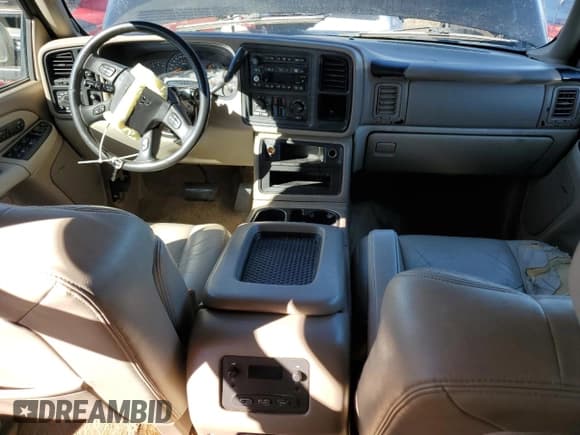 ✅ 2003 Chevrolet Suburban Z71 • VIN: 3GNFK16Z33G245480 • Лот: 44635545. Опубликован ранее на Copart с пробегом Не указан. Бесплатный доступ к архиву аукционных продаж из США и подробный отчёт об истории автомобиля на DreamBid. Изображение 8.