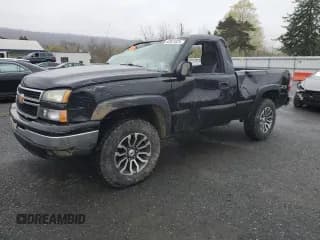 ✅ 2006 Chevrolet Silverado 1500 LT1 • VIN: 1GCEK14T86Z133099 • Лот: 52931025. Опубликован ранее на Copart с пробегом 70 842 миль. Бесплатный доступ к архиву аукционных продаж из США и подробный отчёт об истории автомобиля на DreamBid. Изображение 1.
