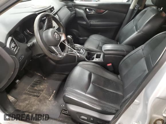 ✅ 2017 Nissan Rogue SL • VIN: JN8AT2MV9HW284920 • Лот: 49767525. Опубликован ранее на Copart с пробегом 138 772 миль. Бесплатный доступ к архиву аукционных продаж из США и подробный отчёт об истории автомобиля на DreamBid. Изображение 7.