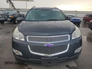 ✅ 2011 Chevrolet Traverse 2LT • VIN: 1GNKVJED6BJ136178 • Lot: 69265194. Wystawiony na Copart z przebiegiem 180 633 mil. Bezpłatny archiwum sprzedaży aukcyjnych z USA i szczegółowy raport historii pojazdu na DreamBid. Zdjęcie 5.