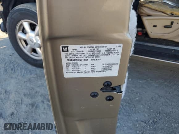 ✅ 2006 GMC Envoy SLT • VIN: 1GKDS13SX62310964 • Lot: 89494845. Listed on Copart with 266,358 mi. Free auction sales archive from the USA and detailed vehicle history report at DreamBid. Image 13.