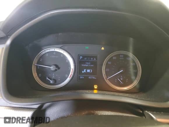 2018 Hyundai Sonata SE с VIN 5NPE24AF0JH606557, выставлен на аукционе Copart как лот 80921715 с пробегом 45 770 миль миль и Списание • Salvage title. История ставок и продаж доступна на DreamBid. Изображение 9.