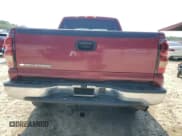 ✅ 2006 Chevrolet Silverado 2500HD LT2 • VIN: 1GCHK23U06F158786 • Lot: 60594805. Wystawiony na Copart z przebiegiem 209 549 mil. Bezpłatny archiwum sprzedaży aukcyjnych z USA i szczegółowy raport historii pojazdu na DreamBid. Zdjęcie 6.