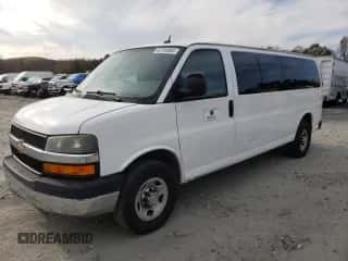 2014 Chevrolet Express Passenger LT с VIN 1GAZG1FG2E1202457, выставлен на аукционе Copart как лот 82704884 с пробегом 142 982 миль миль и Списание • Salvage title. История ставок и продаж доступна на DreamBid. Изображение 1.