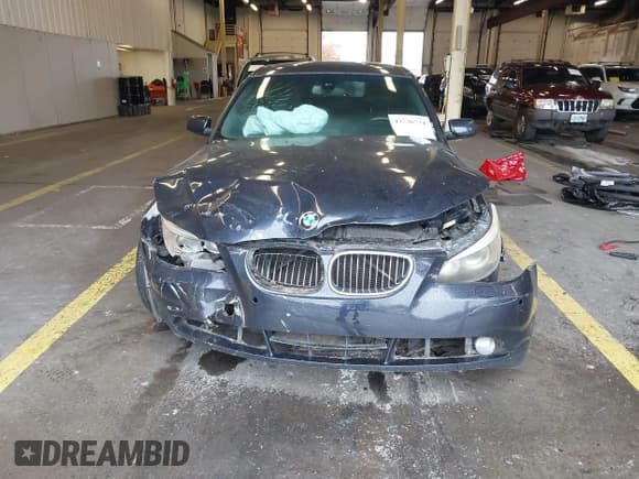✅ 2007 BMW 5 Series 550i • VIN: WBANB53527CP05201 • Lot: 43536731. Listed on IAAI with Not provided. Free auction sales archive from the USA and detailed vehicle history report at DreamBid. Image 6.