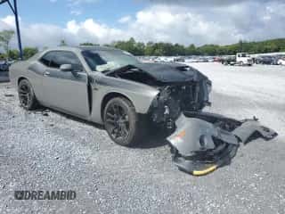 2023 Dodge Challenger R/T Scat Pack с VIN 2C3CDZFJ7PH695674, выставлен на аукционе Copart как лот 68845285 с пробегом 5 587 миль миль и Списание • Salvage title. История ставок и продаж доступна на DreamBid. Изображение 4.