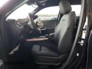 ✅ 2023 Mercedes-Benz EQB 250+ • VIN: W1N9M0CB7PN063062 • Lot: 45912814. Wystawiony na Copart z przebiegiem 4 749 mil. Bezpłatny archiwum sprzedaży aukcyjnych z USA i szczegółowy raport historii pojazdu na DreamBid. Zdjęcie 7.