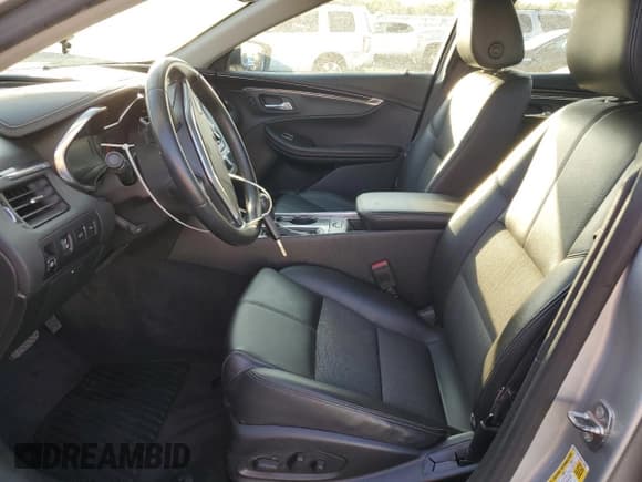 ✅ 2016 Chevrolet Impala LT • VIN: 2G1105SA9G9173936 • Lot: 89866975. Wystawiony na Copart z przebiegiem 120 401 mil. Bezpłatny archiwum sprzedaży aukcyjnych z USA i szczegółowy raport historii pojazdu na DreamBid. Zdjęcie 7.