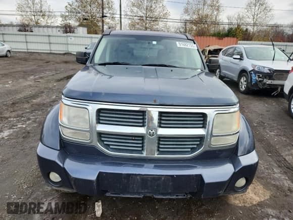 ✅ 2007 Dodge Nitro SLT • VIN: 1D8GU58K07W737536 • Lot: 91682155. Wystawiony na Copart z przebiegiem 313 159 mil. Bezpłatny archiwum sprzedaży aukcyjnych z USA i szczegółowy raport historii pojazdu na DreamBid. Zdjęcie 5.