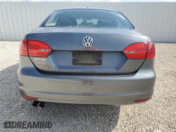 ✅ 2012 Volkswagen Jetta S • VIN: 3VW2K7AJ2CM388687 • Lot: 53711235. Listed on Copart with 121,673 mi. Free auction sales archive from the USA and detailed vehicle history report at DreamBid. Image 6.