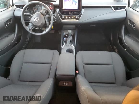 ✅ 2024 Toyota Corolla LE • VIN: 5YFB4MDE6RP098397 • Lot: 81911525. Wystawiony na Copart z przebiegiem 43 155 mil. Bezpłatny archiwum sprzedaży aukcyjnych z USA i szczegółowy raport historii pojazdu na DreamBid. Zdjęcie 8.