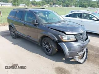 ✅ 2018 Dodge Journey SE • VIN: 3C4PDCAB2JT443338 • Lot: 43000435. Wystawiony na IAAI z przebiegiem 117 483 mil. Bezpłatny archiwum sprzedaży aukcyjnych z USA i szczegółowy raport historii pojazdu na DreamBid. Zdjęcie 1.