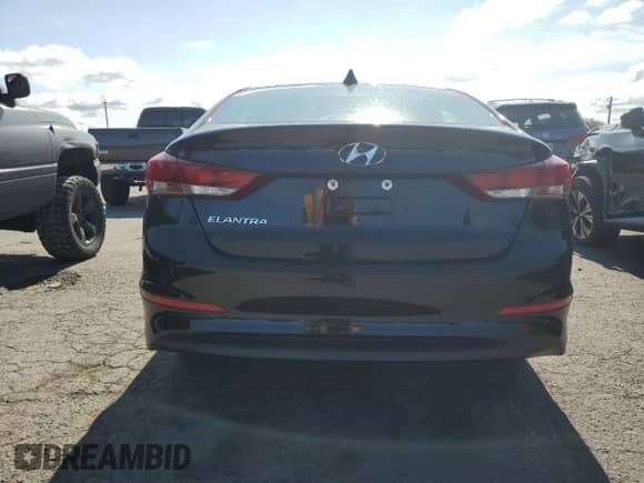 2018 Hyundai Elantra SEL с VIN 5NPD84LF5JH367918, выставлен на аукционе Copart как лот 61794705 с пробегом 50 736 миль миль и Списание • Salvage title. История ставок и продаж доступна на DreamBid. Изображение 6.