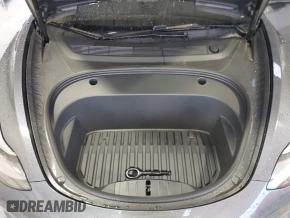 ✅ 2023 Tesla Model 3 Performance • VIN: 5YJ3E1ECXPF712261 • Lot: 43372922. Wystawiony na IAAI z przebiegiem 39 387 mil. Bezpłatny archiwum sprzedaży aukcyjnych z USA i szczegółowy raport historii pojazdu na DreamBid. Zdjęcie 10.