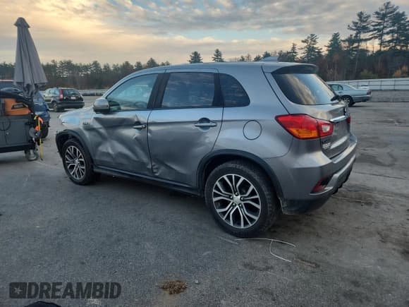 ✅ 2018 Mitsubishi Outlander SE • VIN: JA4AR3AW7JZ032630 • Lot: 90509495. Listed on Copart with 160,871 mi. Free auction sales archive from the USA and detailed vehicle history report at DreamBid. Image 2.