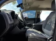 ✅ 2018 Chevrolet Colorado 2WD Work Truck • VIN: 1GCGSBEN4J1166297 • Лот: 54063255. Опубликован ранее на Copart с пробегом 77 956 миль. Бесплатный доступ к архиву аукционных продаж из США и подробный отчёт об истории автомобиля на DreamBid. Изображение 7.