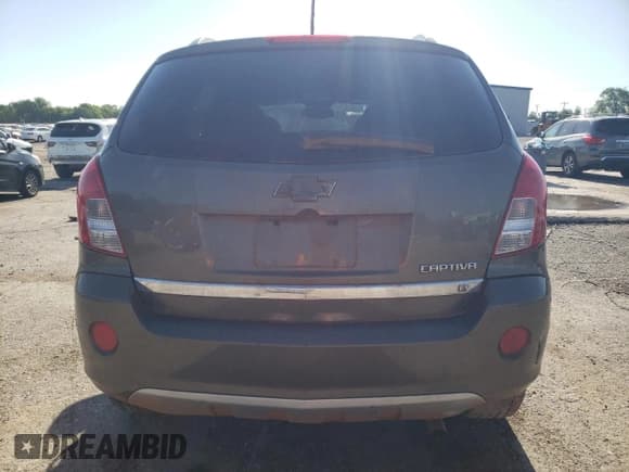 ✅ 2014 Chevrolet Captiva Sport LT • VIN: 3GNAL3EK6ES650949 • Lot: 55022145. Wystawiony na Copart z przebiegiem 122 603 mil. Bezpłatny archiwum sprzedaży aukcyjnych z USA i szczegółowy raport historii pojazdu na DreamBid. Zdjęcie 6.