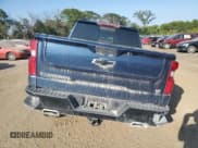 ✅ 2021 Chevrolet Silverado 1500 LT Trail Boss • VIN: 3GCPYFED8MG315183 • Lot: 70418424. Wystawiony na Copart z przebiegiem 77 205 mil. Bezpłatny archiwum sprzedaży aukcyjnych z USA i szczegółowy raport historii pojazdu na DreamBid. Zdjęcie 6.