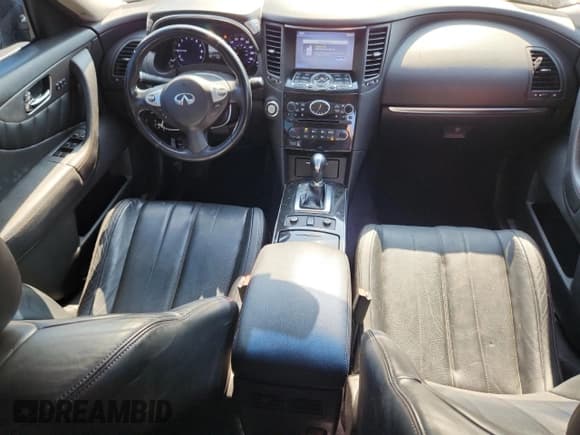 ✅ 2016 Infiniti QX70 • VIN: JN8CS1MW5GM751324 • Lot: 81257215. Wystawiony na Copart z przebiegiem 120 192 mil. Bezpłatny archiwum sprzedaży aukcyjnych z USA i szczegółowy raport historii pojazdu na DreamBid. Zdjęcie 8.