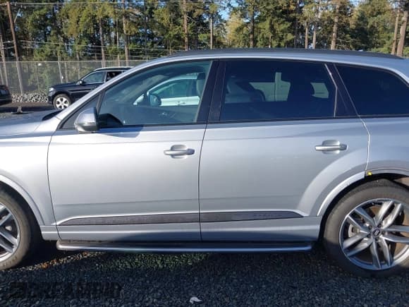 ✅ 2018 Audi Q7 Prestige • VIN: WA1VAAF7XJD020922 • Lot: 43547613. Listed on IAAI with 54,938 mi. Free auction sales archive from the USA and detailed vehicle history report at DreamBid. Image 15.