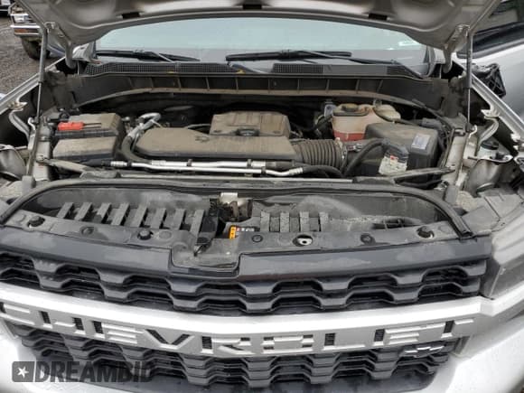 ✅ 2021 Chevrolet Silverado 1500 Custom • VIN: 3GCPYBEK9MG333232 • Lot: 76001554. Wystawiony na Copart z przebiegiem 86 215 mil. Bezpłatny archiwum sprzedaży aukcyjnych z USA i szczegółowy raport historii pojazdu na DreamBid. Zdjęcie 11.